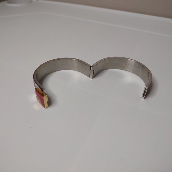 Cute 6.5 Inch Rustic Cuff Hinged Bangle - Picture 5 of 10